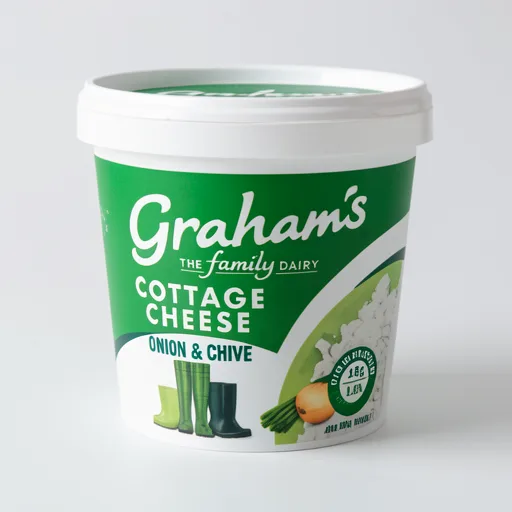 Graham's The Family Dairy Cottage Cheese Onion & Chive 300g