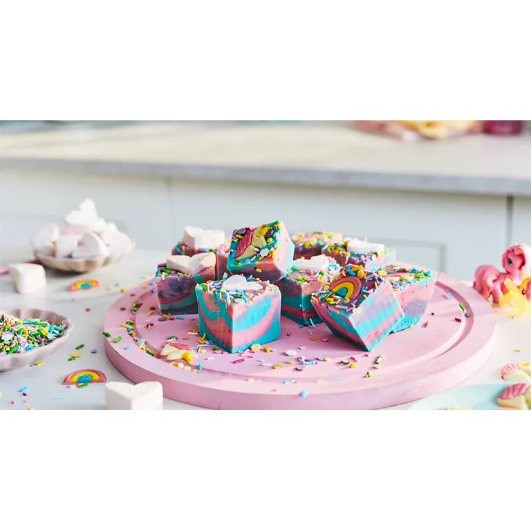 Dr. Oetker 11 Chocolate Flavour Unicorns & Rainbows Cake Decorations
