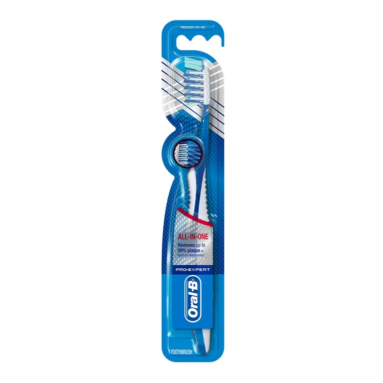 Oral B Pro 3D White Charcoal Manual Toothbrush Deep Clean & Whitening Medium
